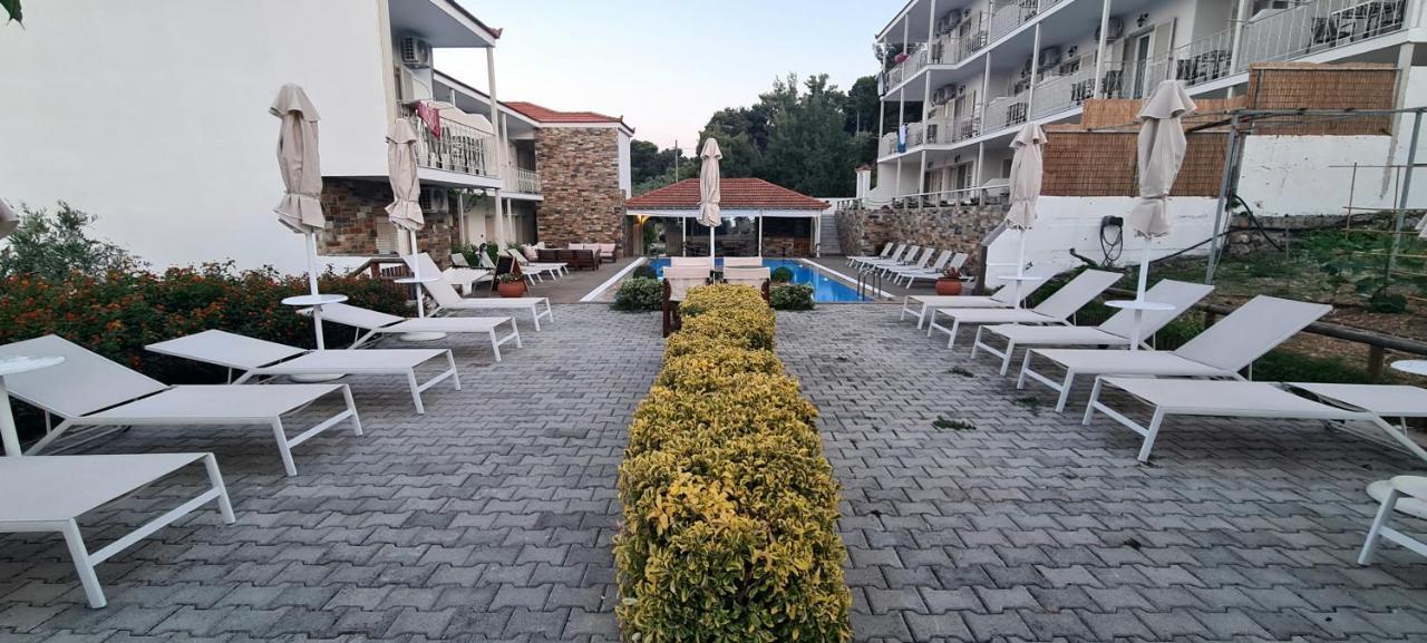 Hotel Nereides باتيتيري المظهر الخارجي الصورة