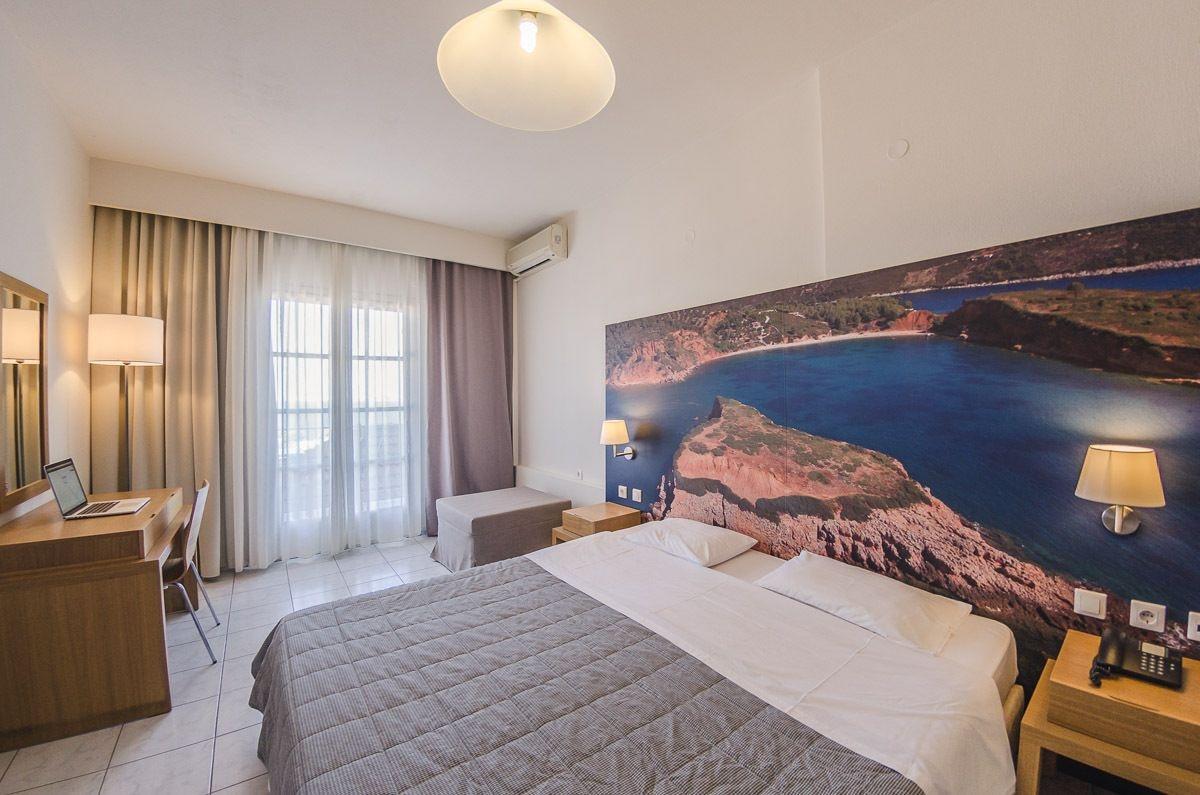 Hotel Nereides باتيتيري المظهر الخارجي الصورة