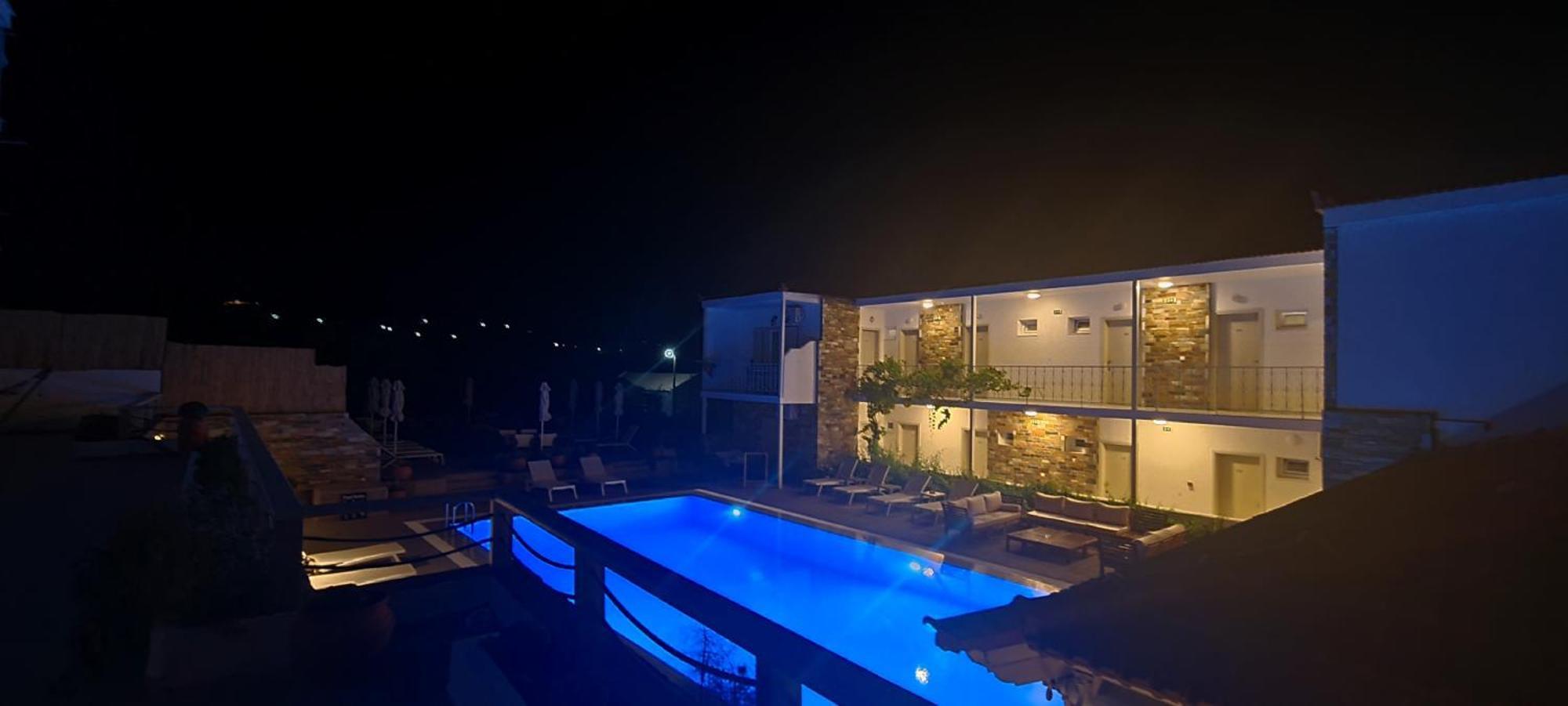 Hotel Nereides باتيتيري المظهر الخارجي الصورة